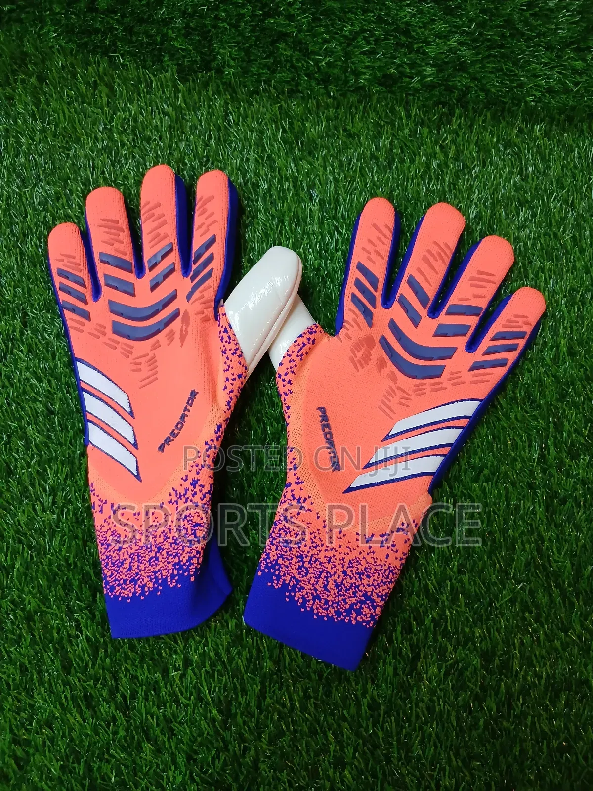 Adidas Predator Fantastic Goalkeeper Gloves