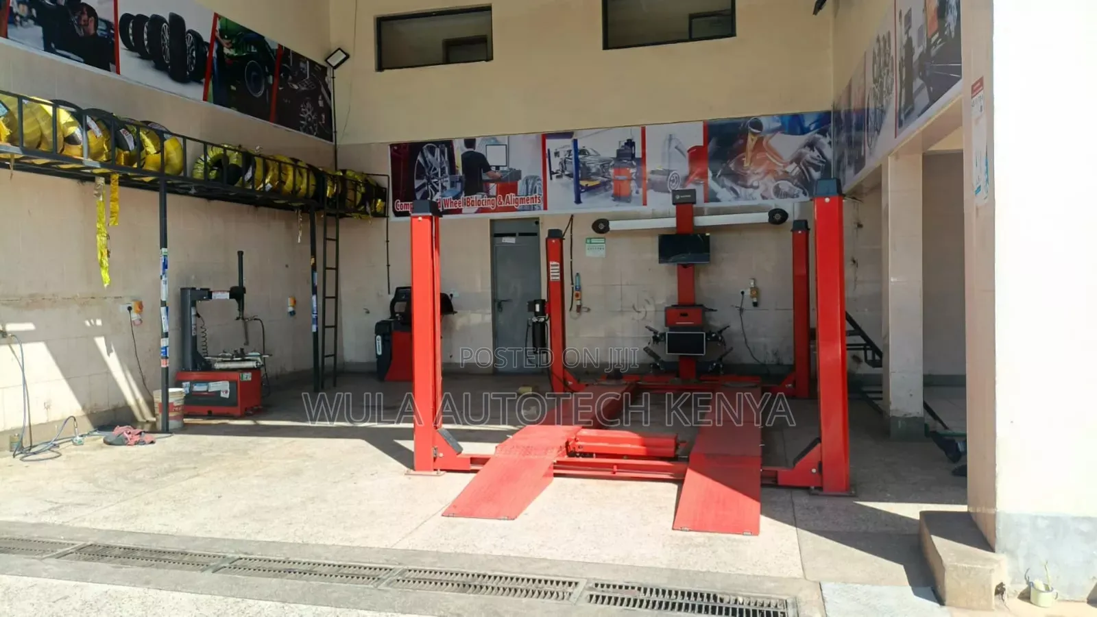High Quality Four Post Vehicle Lift 4t Sunshine Italy