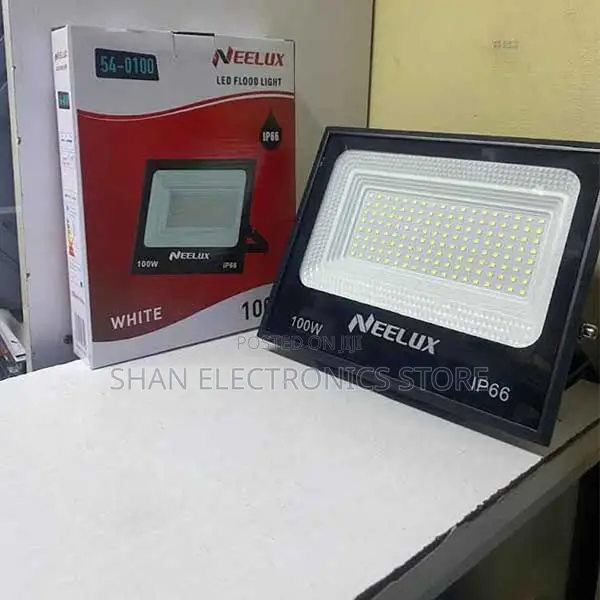 All-Weather Durability High Power Ac Outdoor Led Flood Light