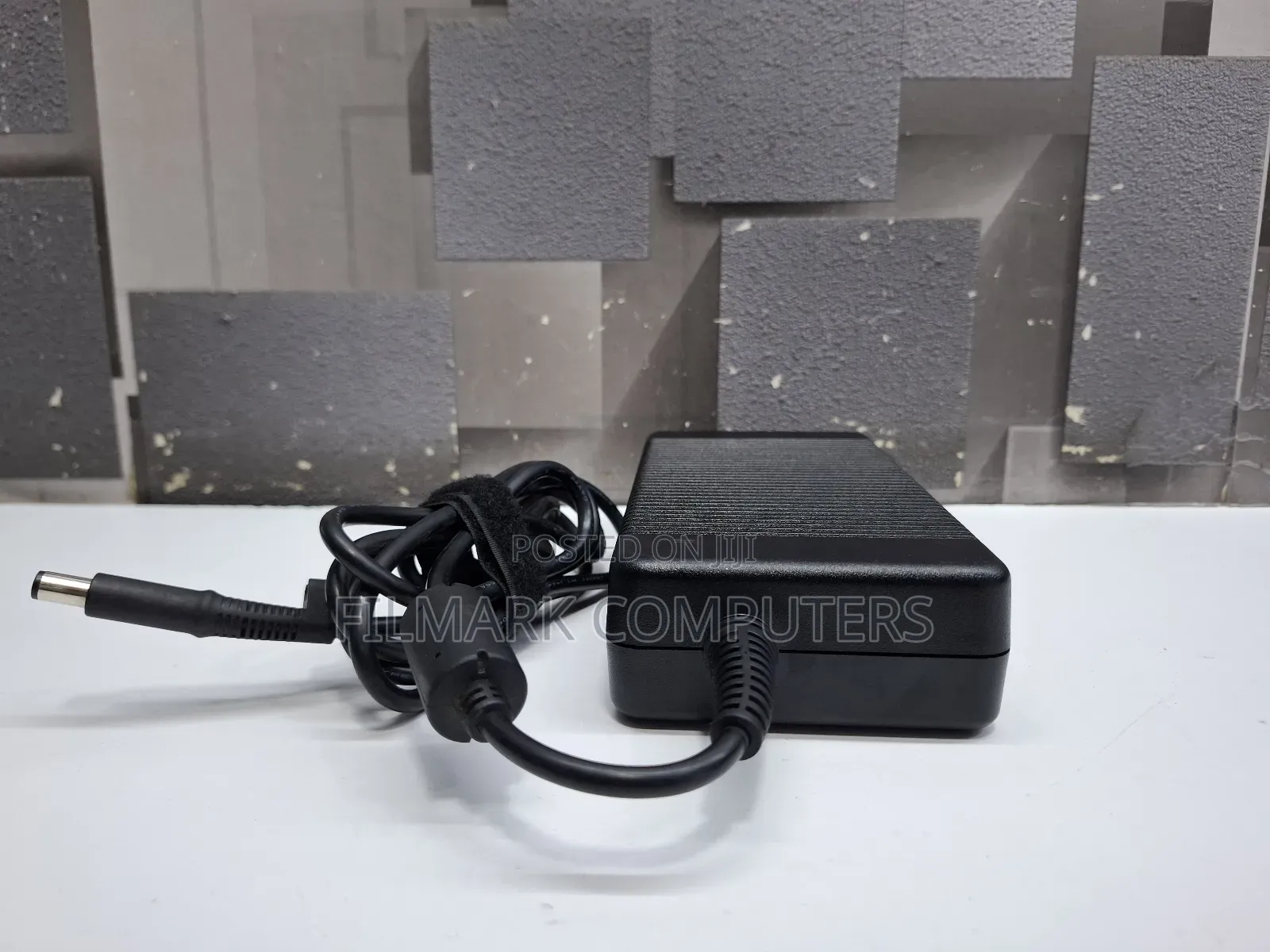 Hp - Ex Uk Original 230w 19.5v 11.8a 5m Tip Ac Adapter Charger For Hp