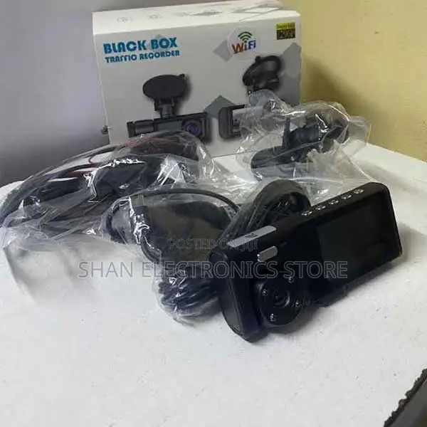 3-Lens – Front, Interior, Rear + Wi-Fi Motion Detection Dash Cam