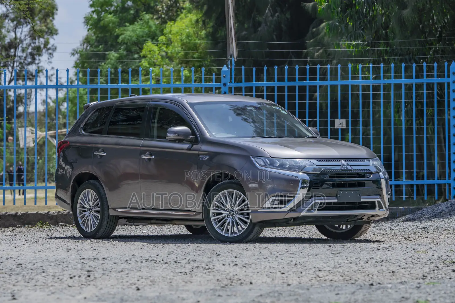 Mitsubishi Outlander 2.4 PHEV AWD 2019 Brown