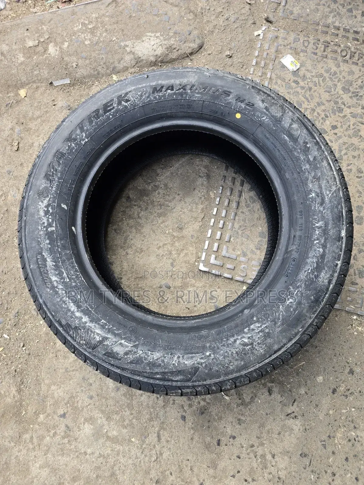 205/65 R15 Maxtrek Tyres (Maximus M2)