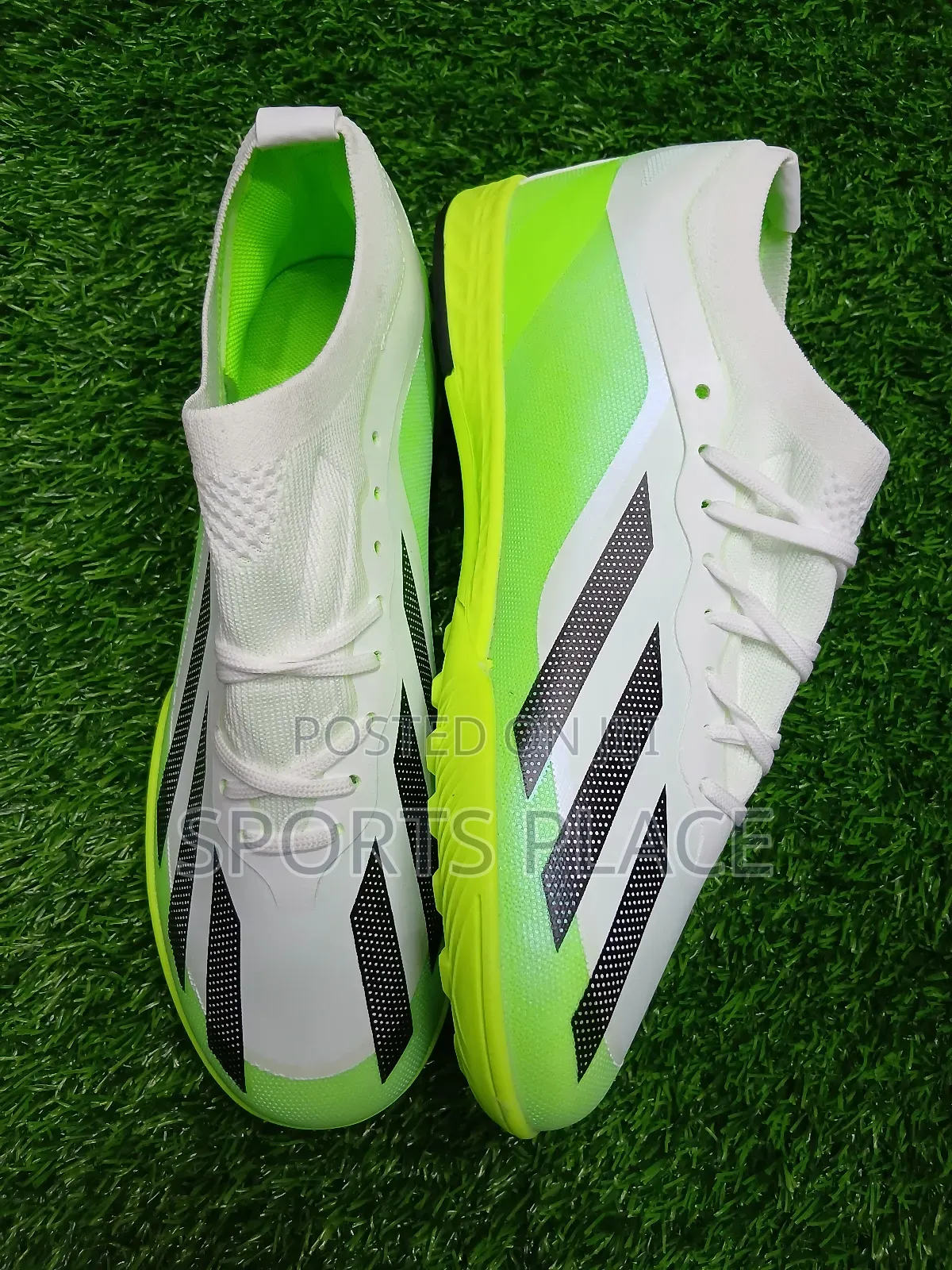 Crazyfast Budget Astro Soccer Trainers Ag Turf