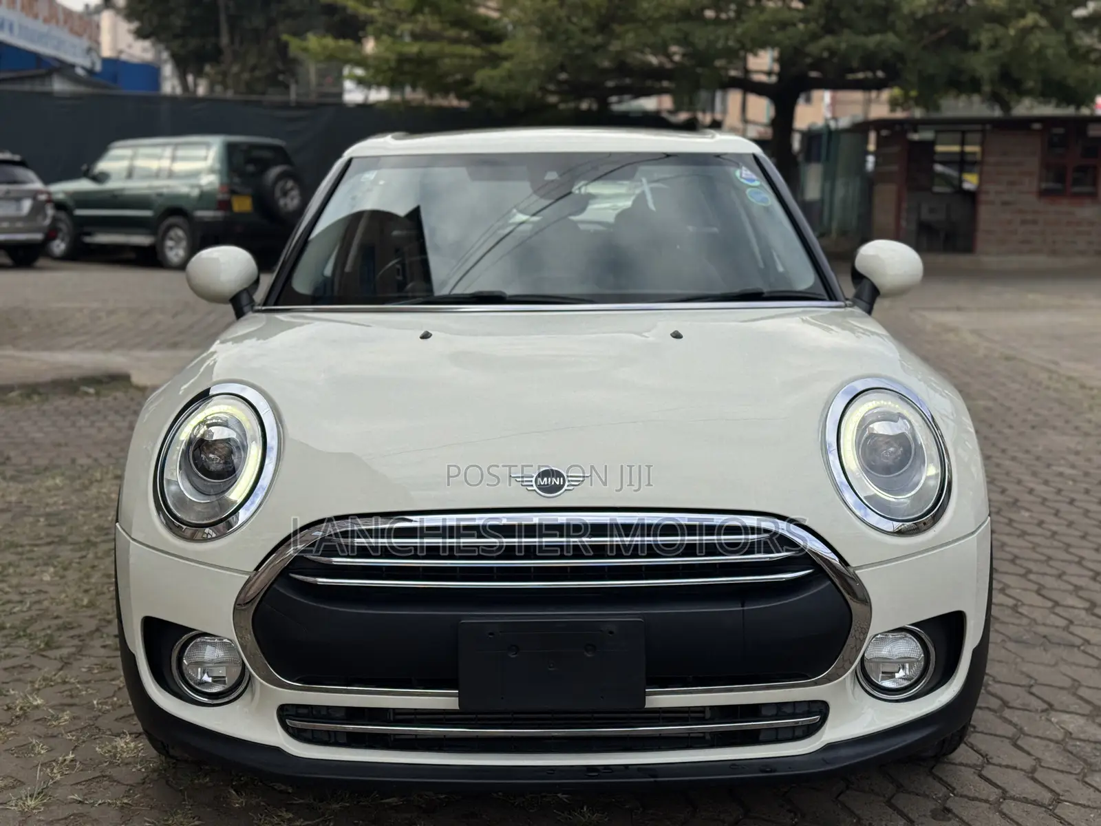 Mini Clubman 2019 Beige