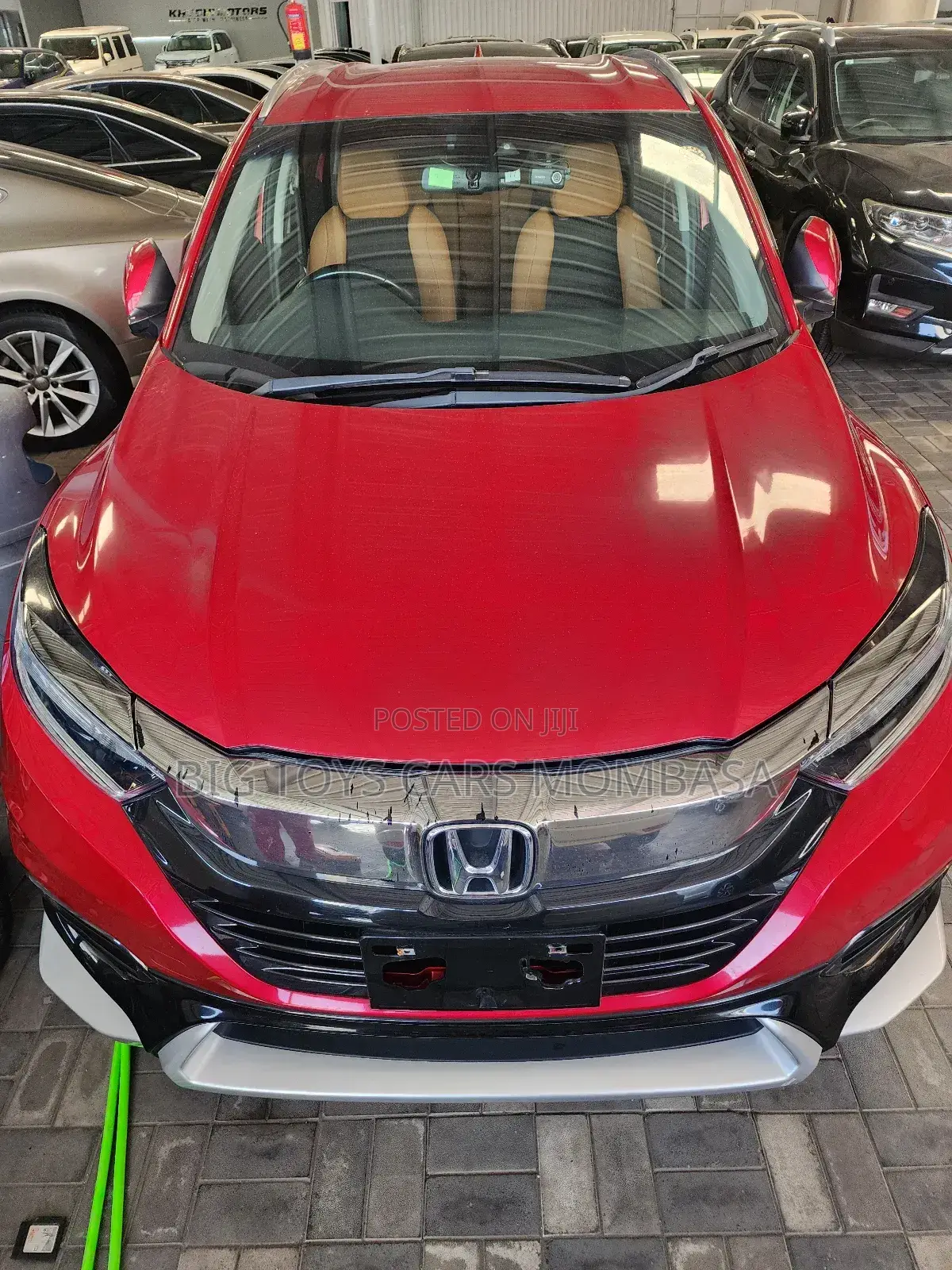 Honda Vezel 1.5 Hybrid 2WD 2018 Maroon