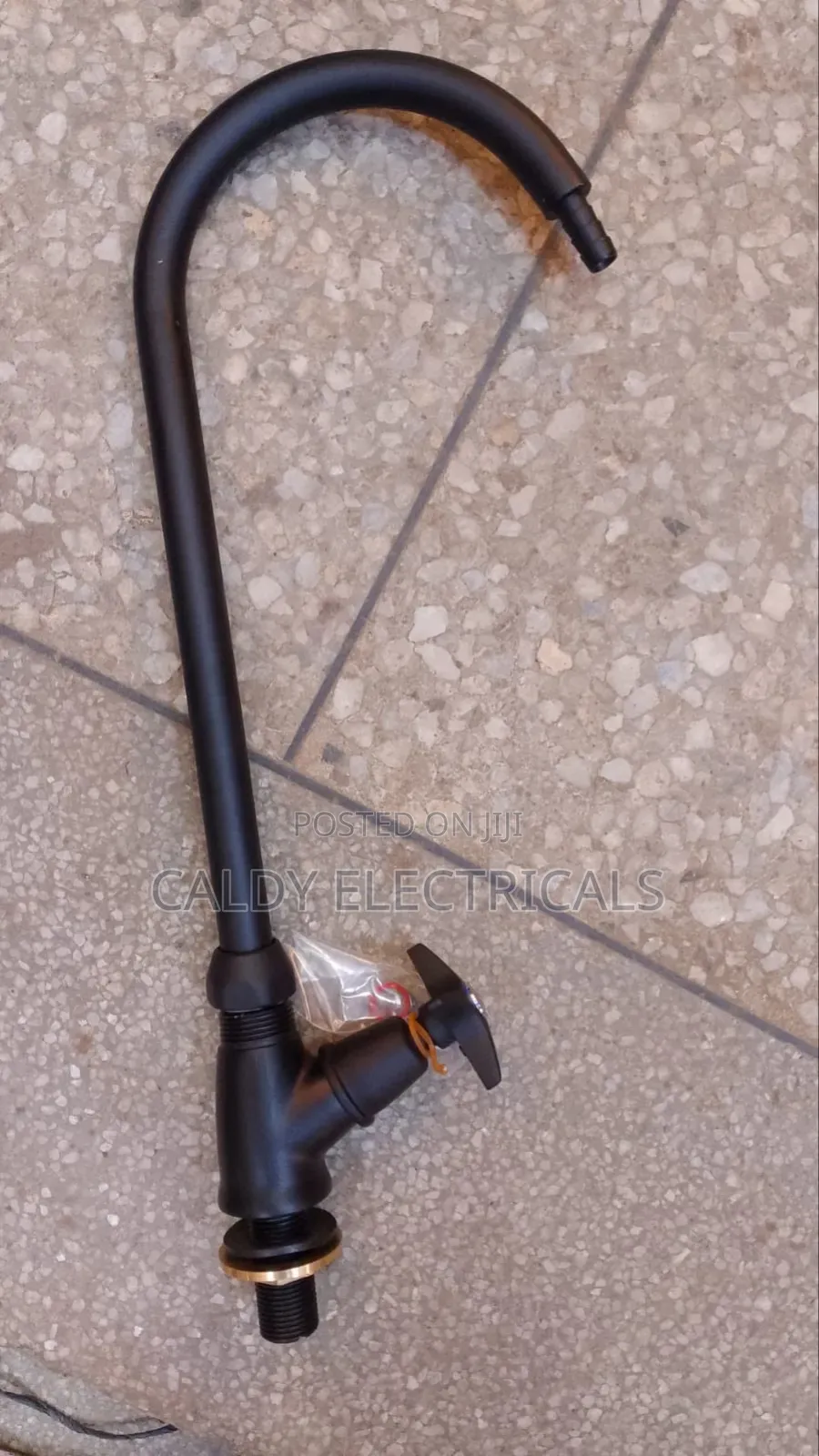 Black Finish Long-Neck Laboratory Water Tap