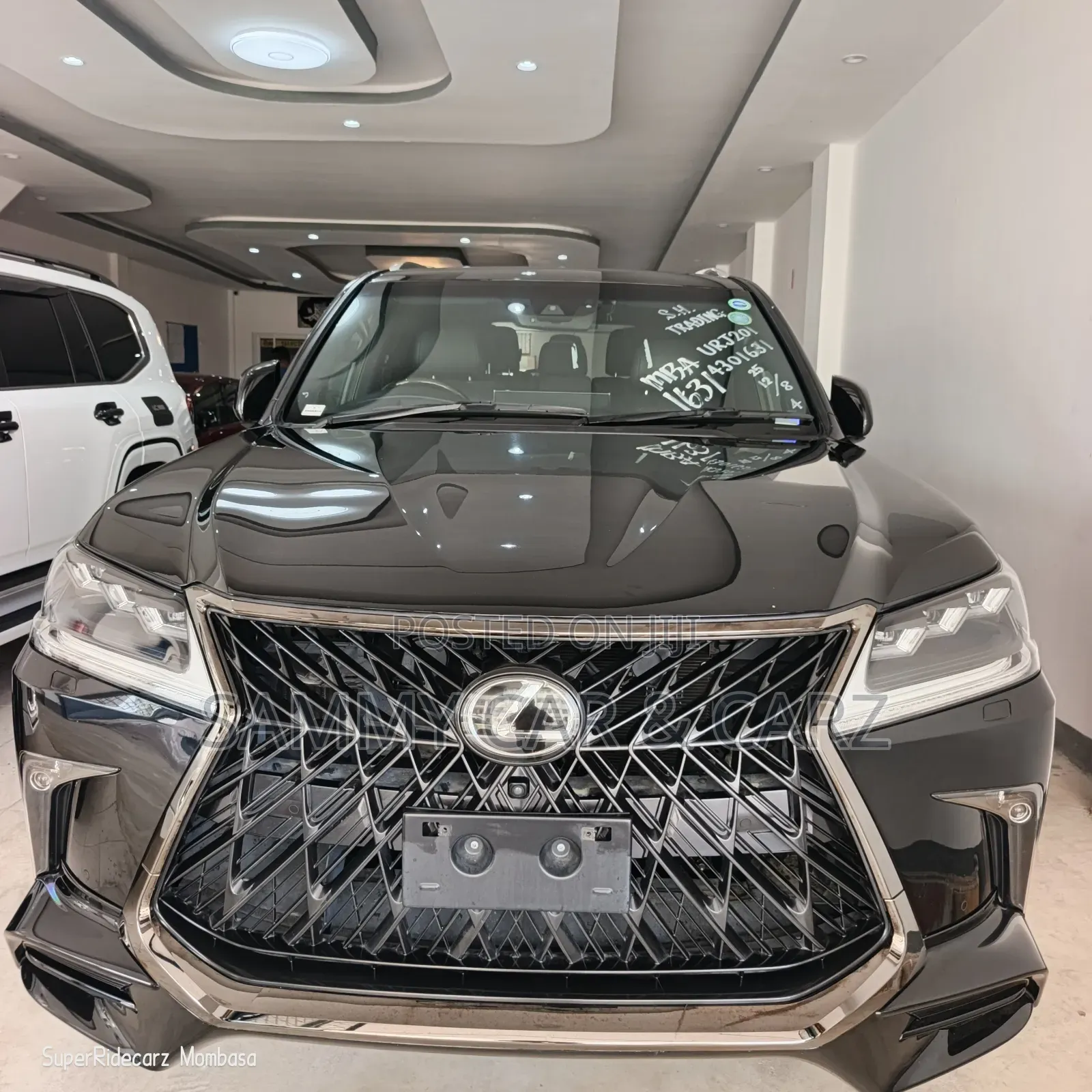 Lexus LX 570 AWD 2019 Black