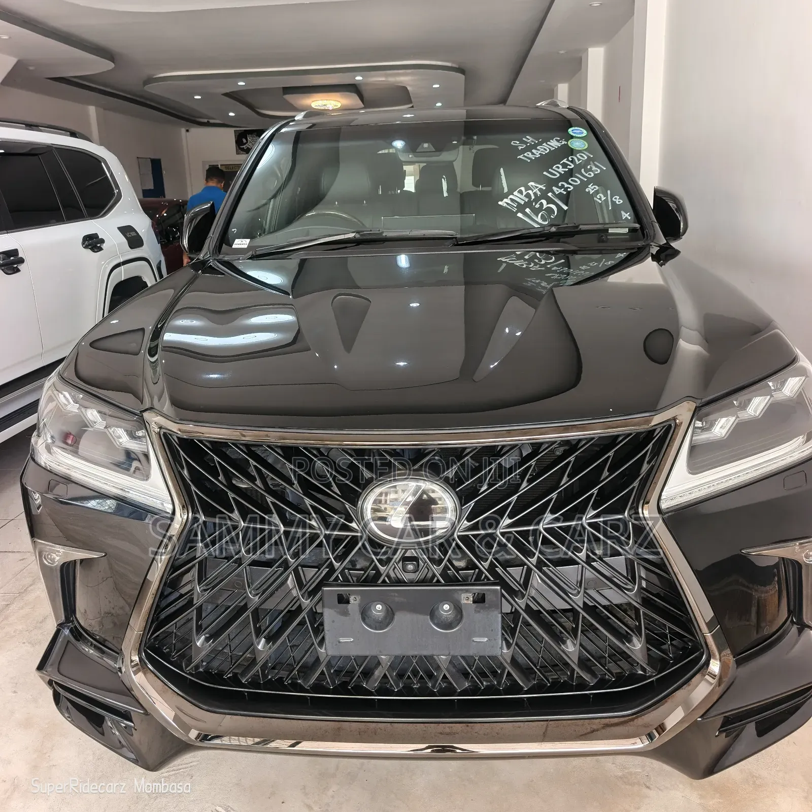 Lexus LX 570 AWD 2019 Black