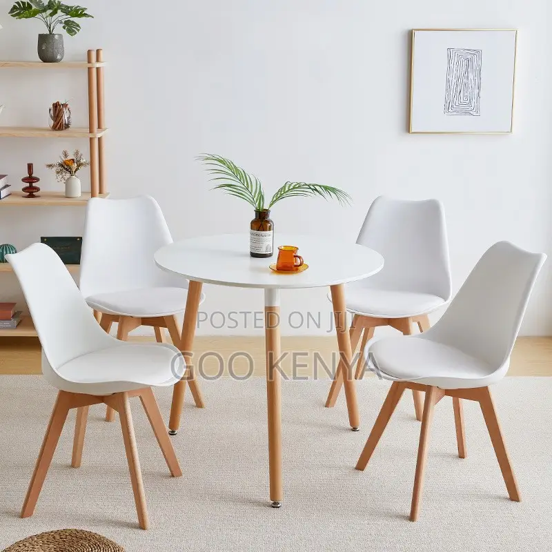 Home Table; Solid Wood Round Dining Table – Three-leg Design