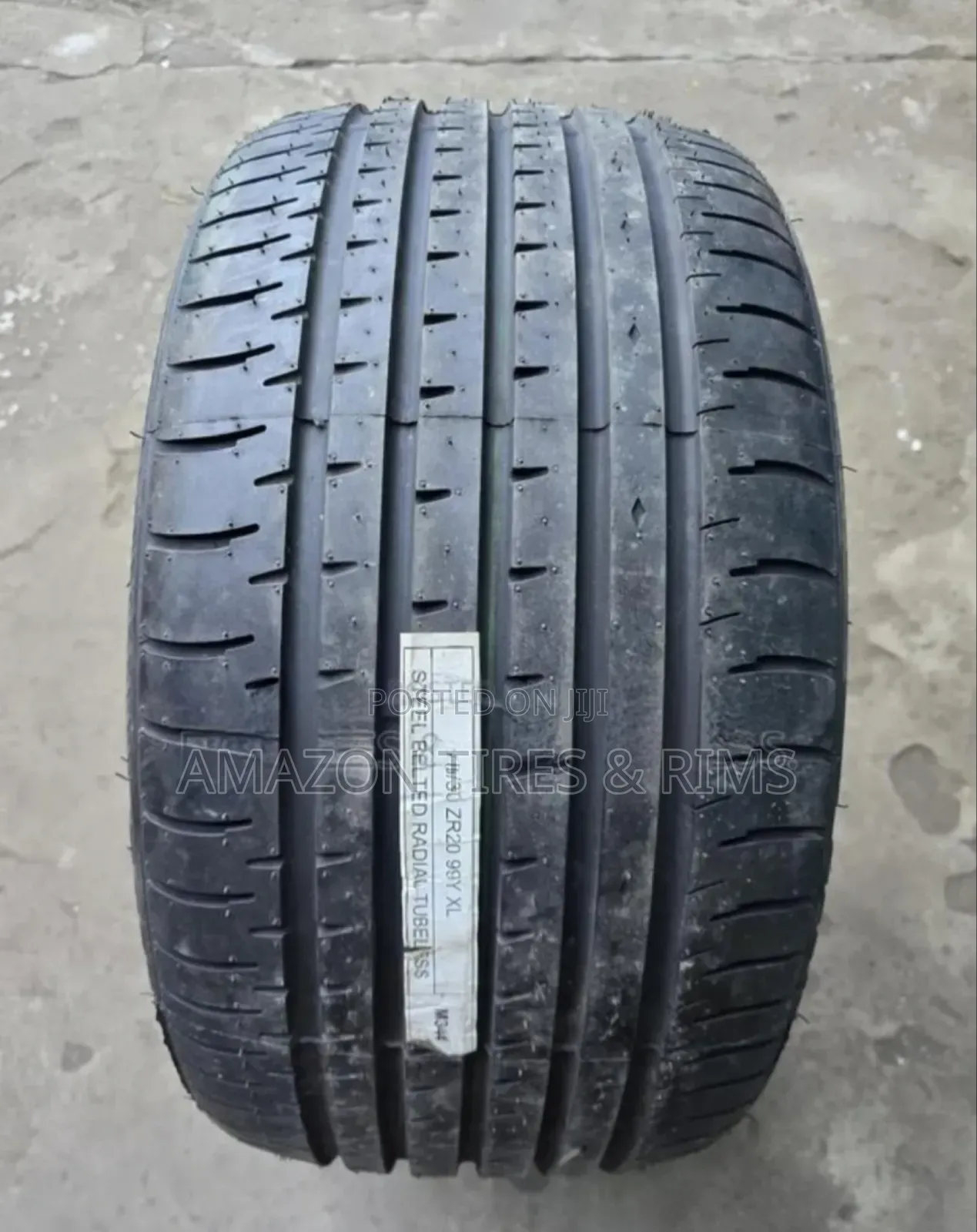 285/30r20 Accelera Tyres 99 Y X/L [Made in Indonesia ]