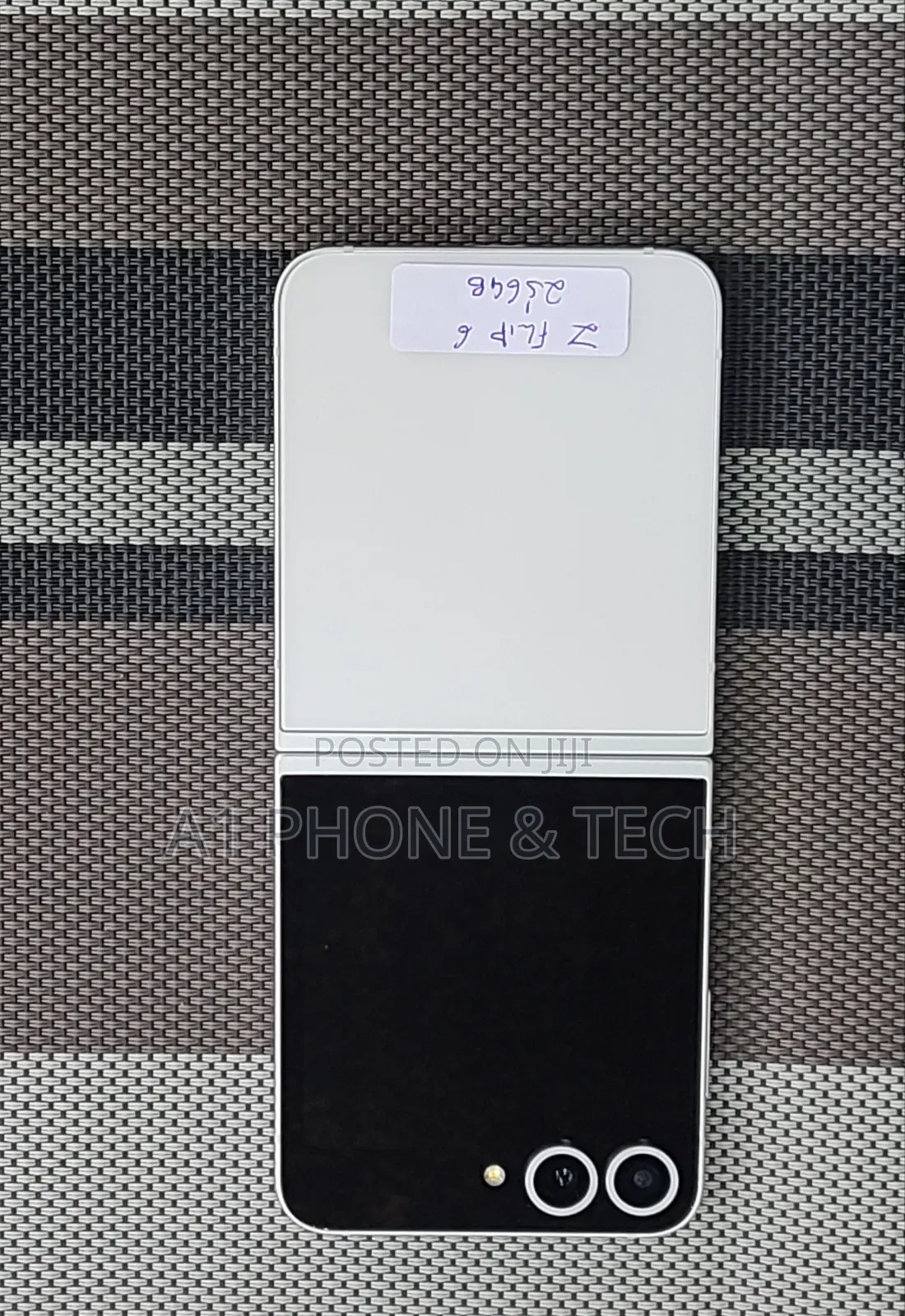 Samsung Galaxy Z Flip6 256 GB Gray