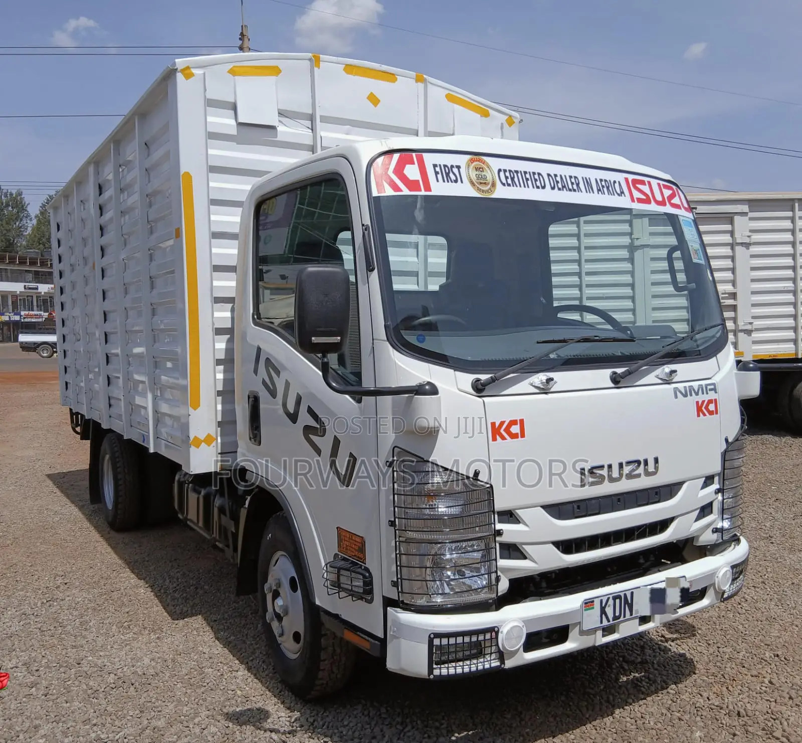 Clean Isuzu NMR KDN
