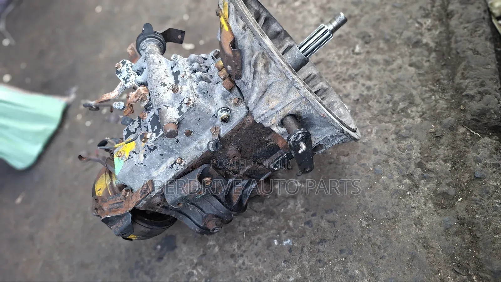 Gearbox Isuzu Frr, 5 Speed.