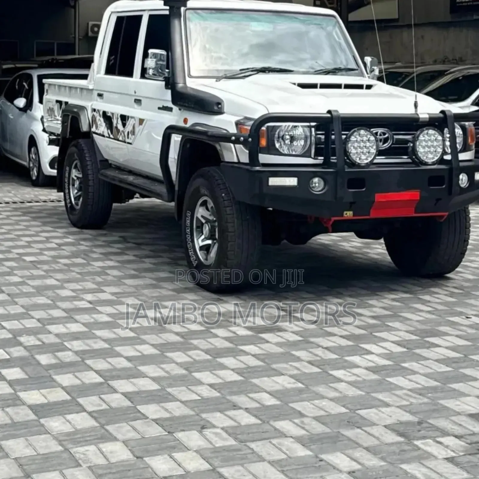 Toyota Land Cruiser 79 Series 2019 White