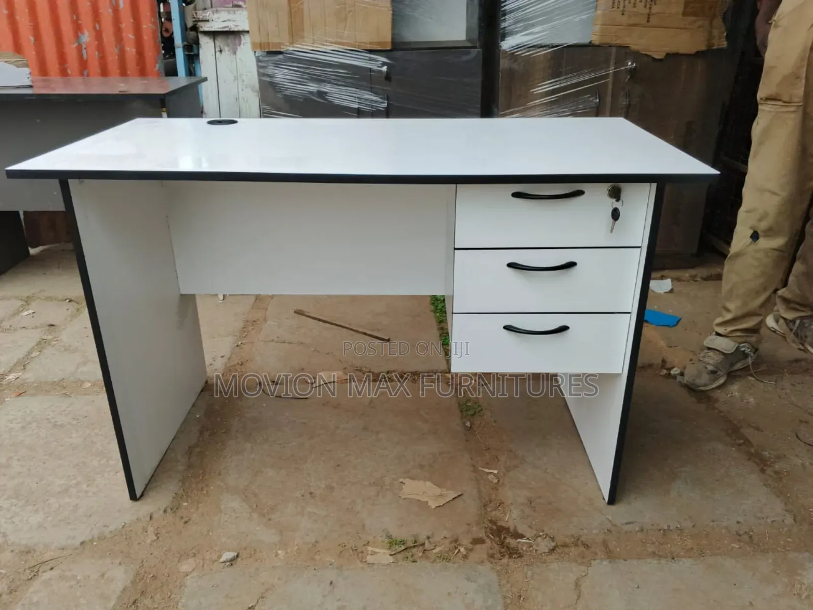 Modern 1.2m Office Desk