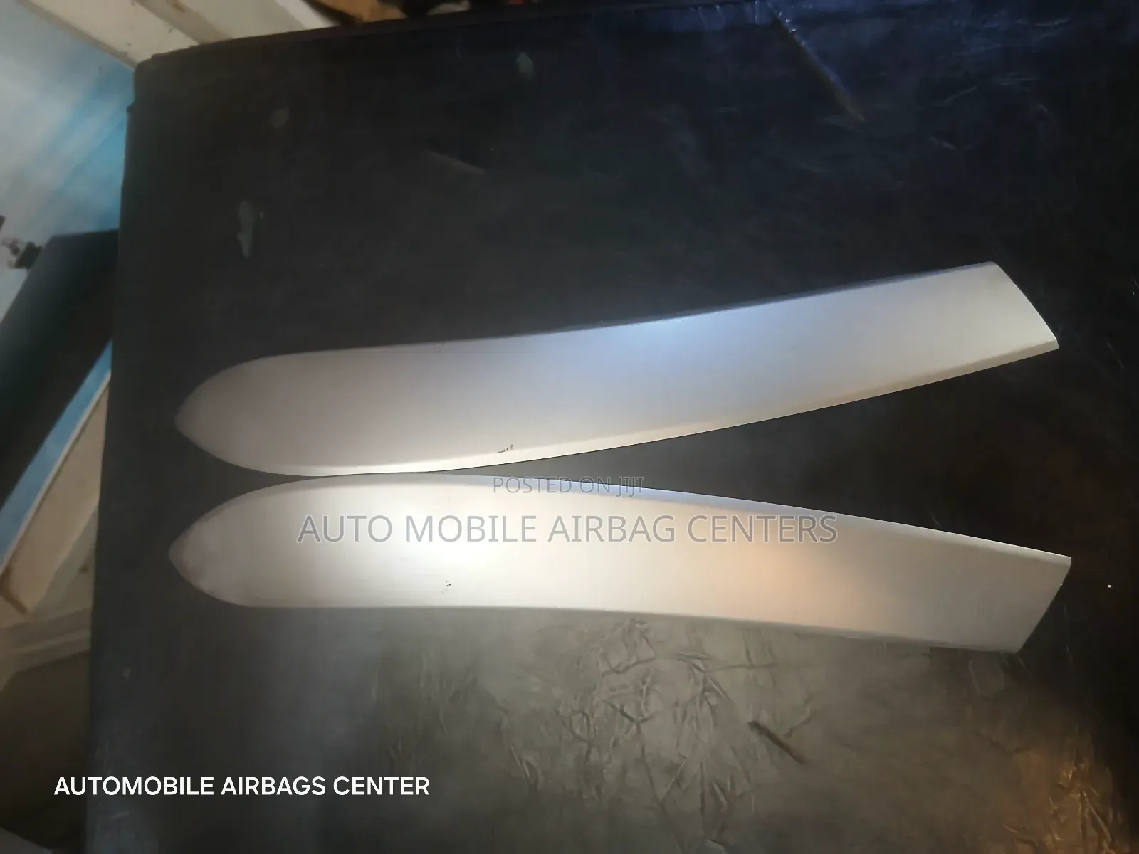 Auris Radio Trim