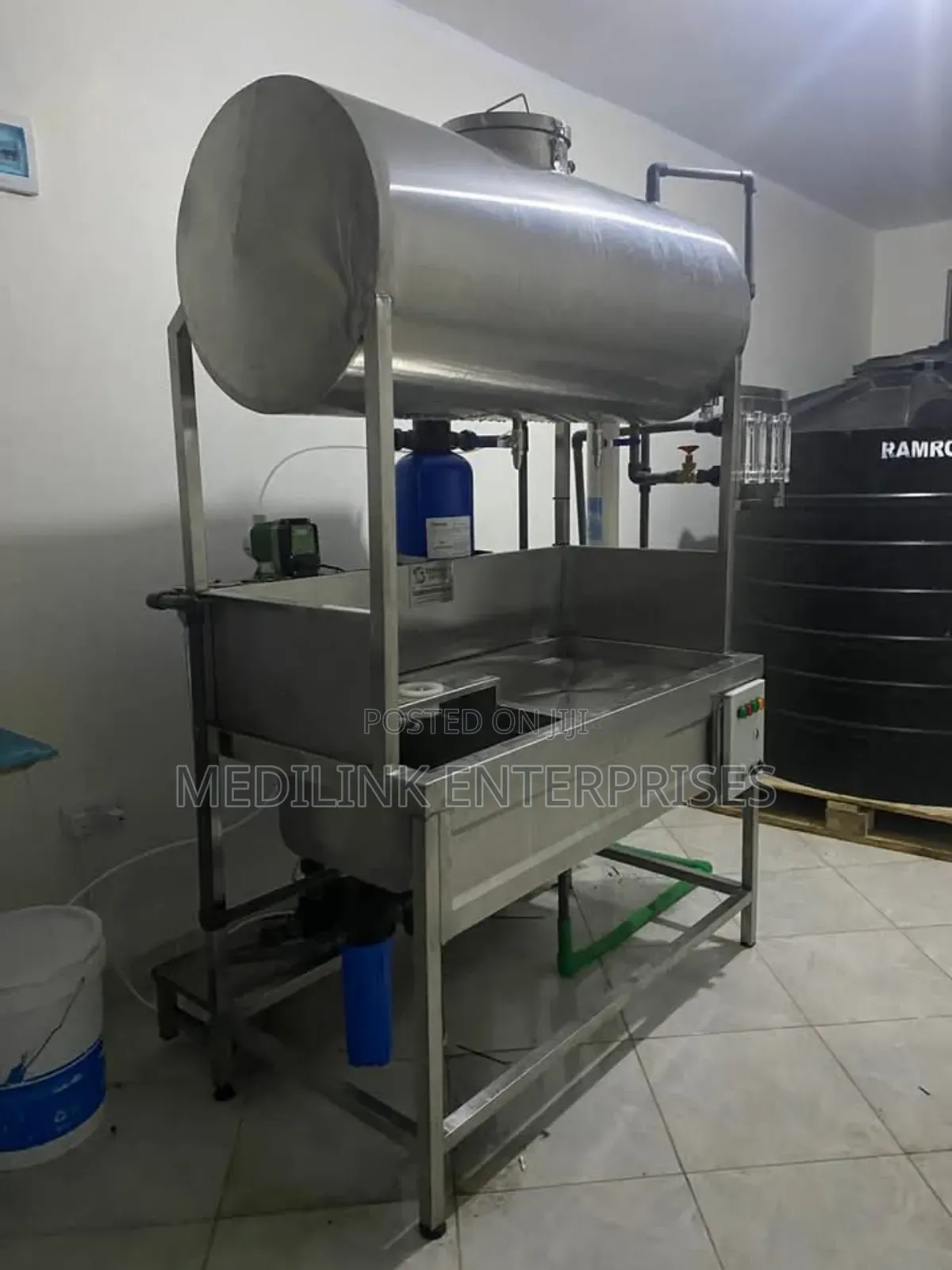 Customized Modern Water Vending and Purifier System