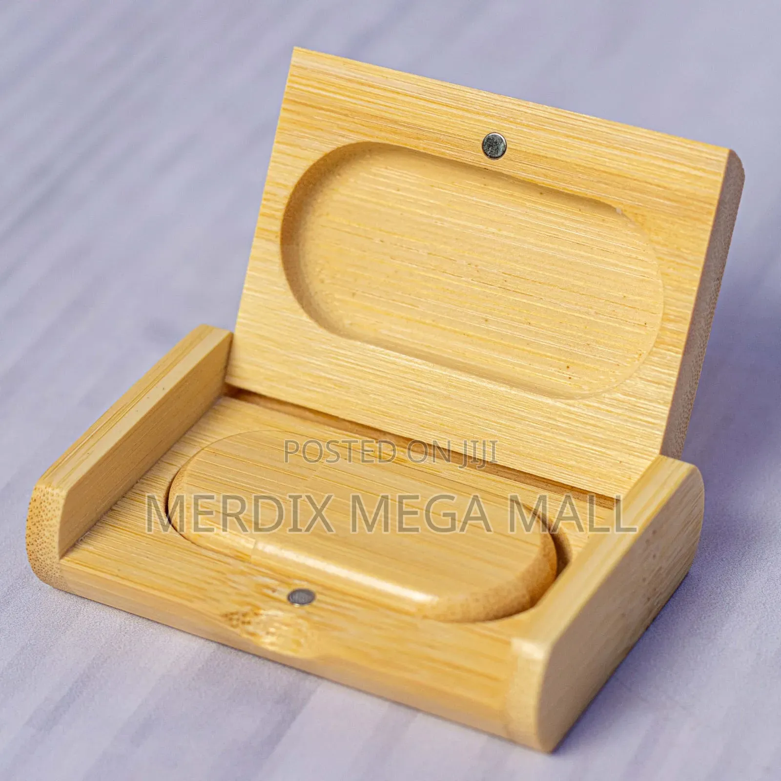 Bamboo Flash, Flash