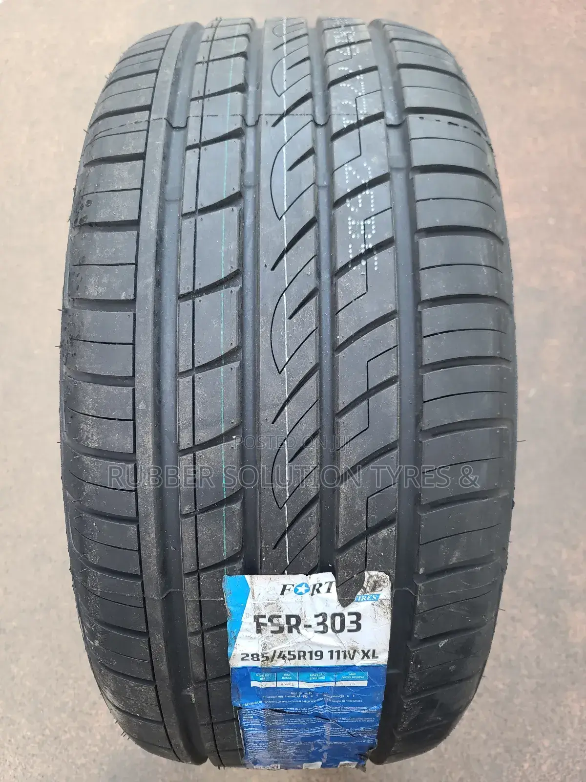285/45r19 Fortune Tyres FSR-303 11v X/L
