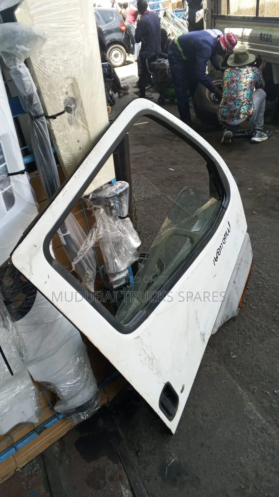 Mitsubishi Fh 215 Manual Door Assembly