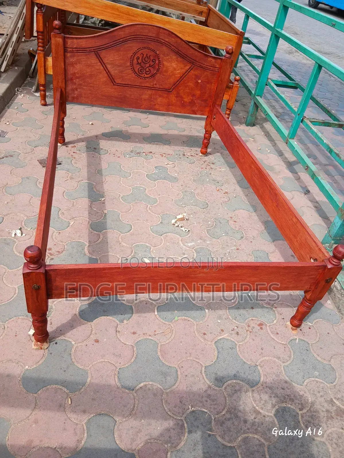 Blockboard 4by6 Bed for Sale
