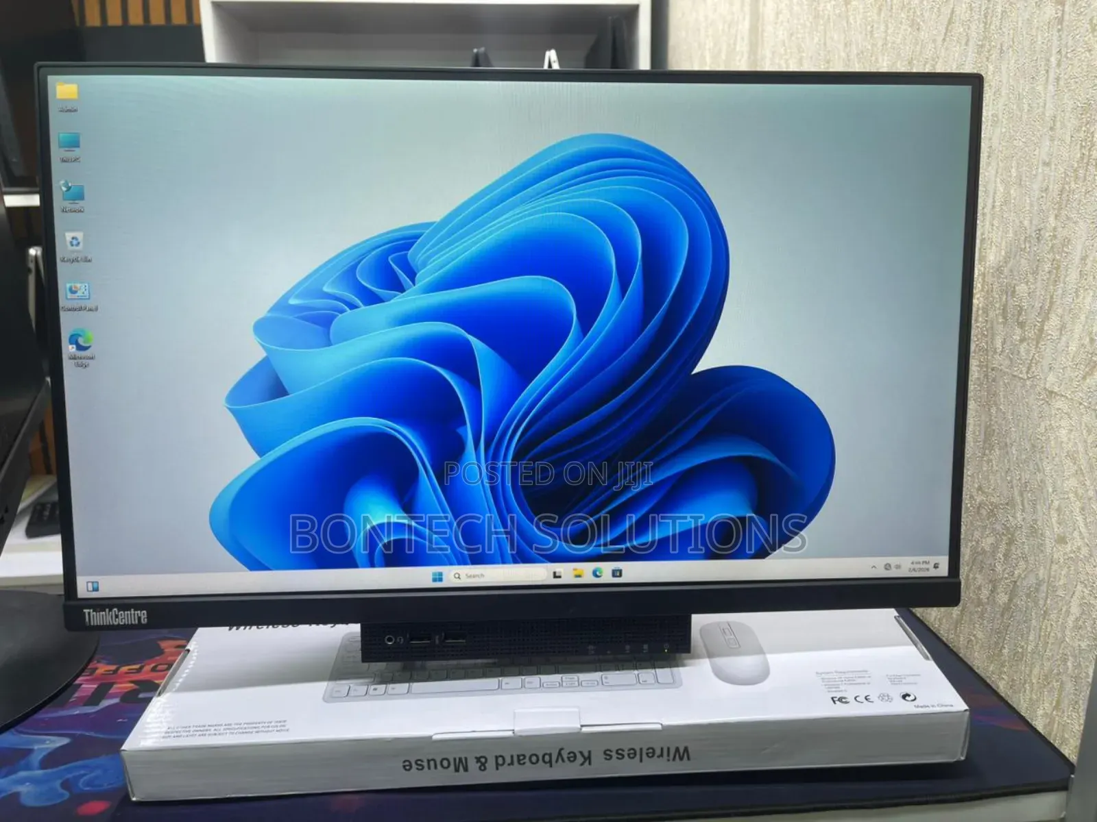 Desktop Computer Lenovo 8GB Intel Core I5 SSD 256GB