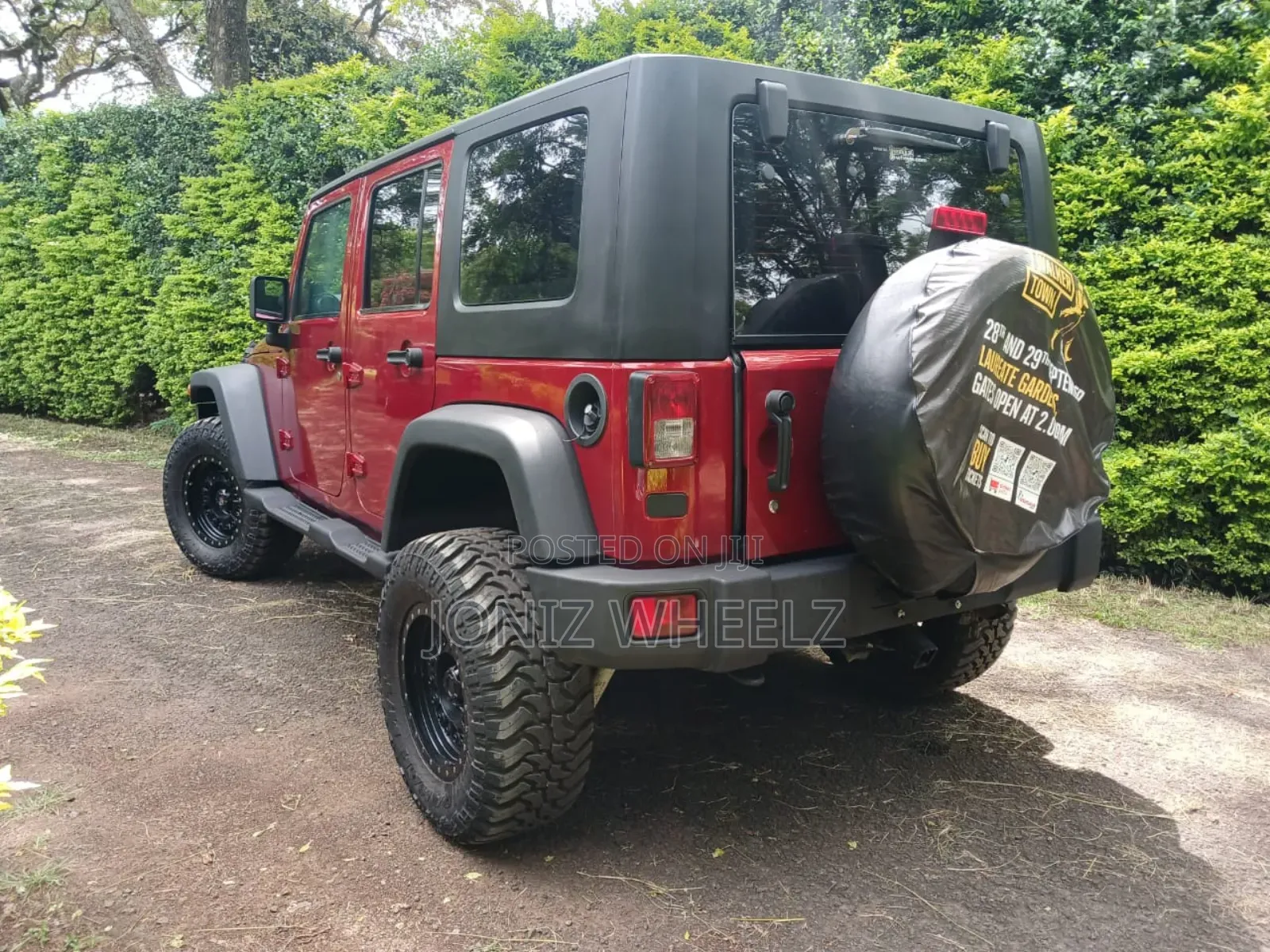 Jeep Wrangler Sahara 2013 Red