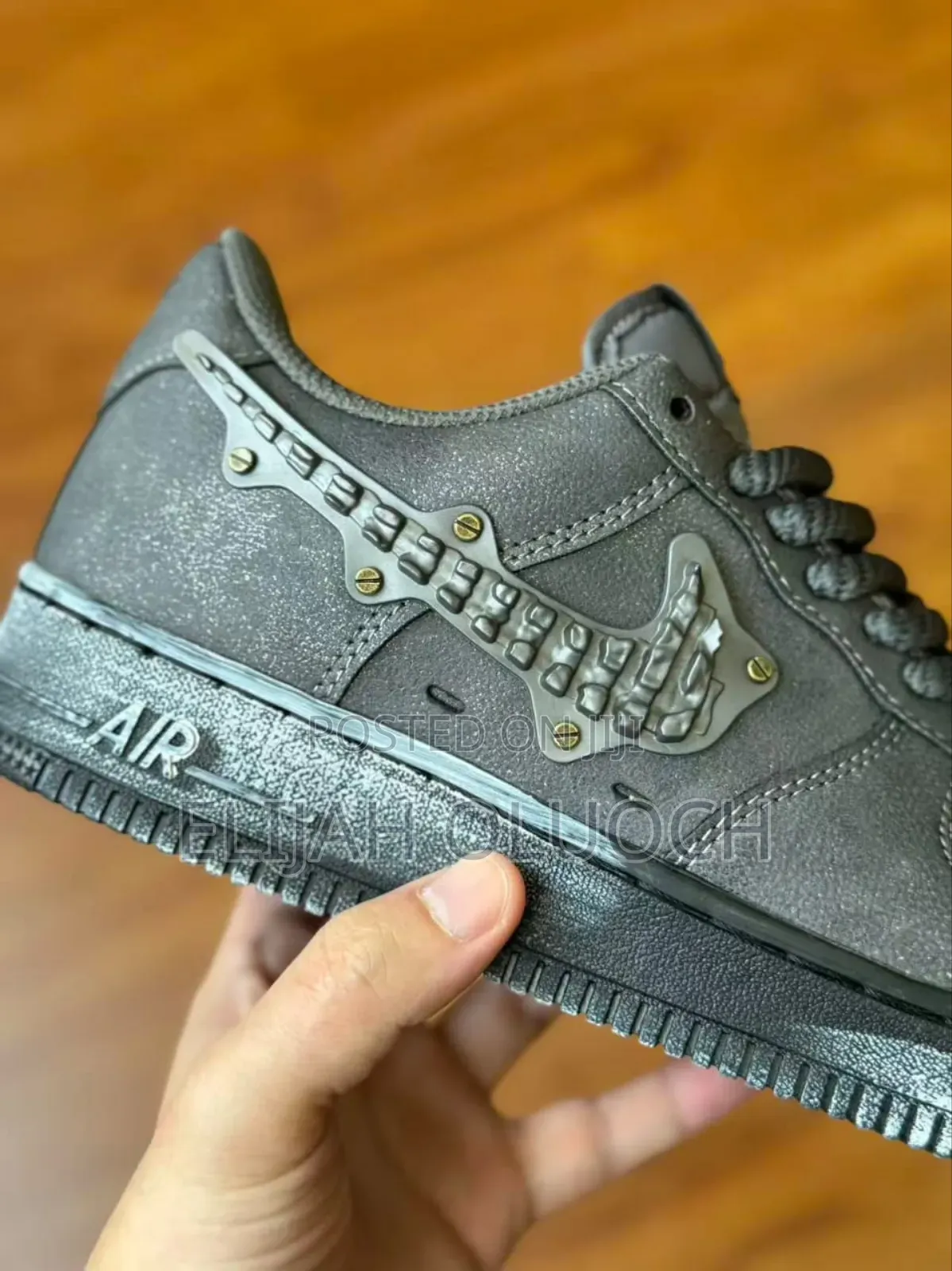Airforce 1 " Metalwork"
Shoes