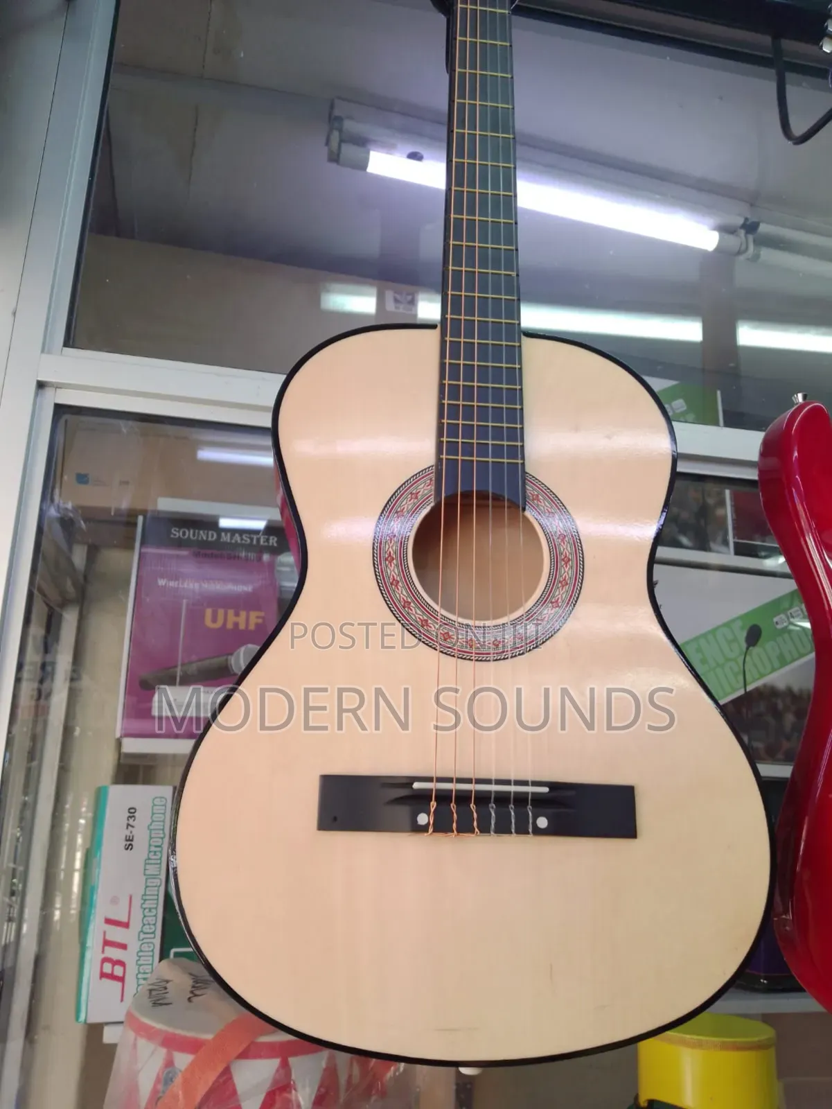 Classic Aucostic Guitar