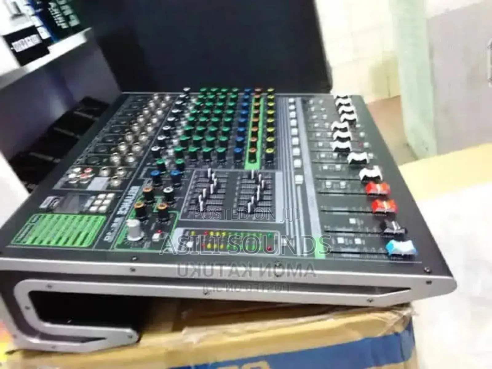 Reliance Be-10 Plain Mixer.