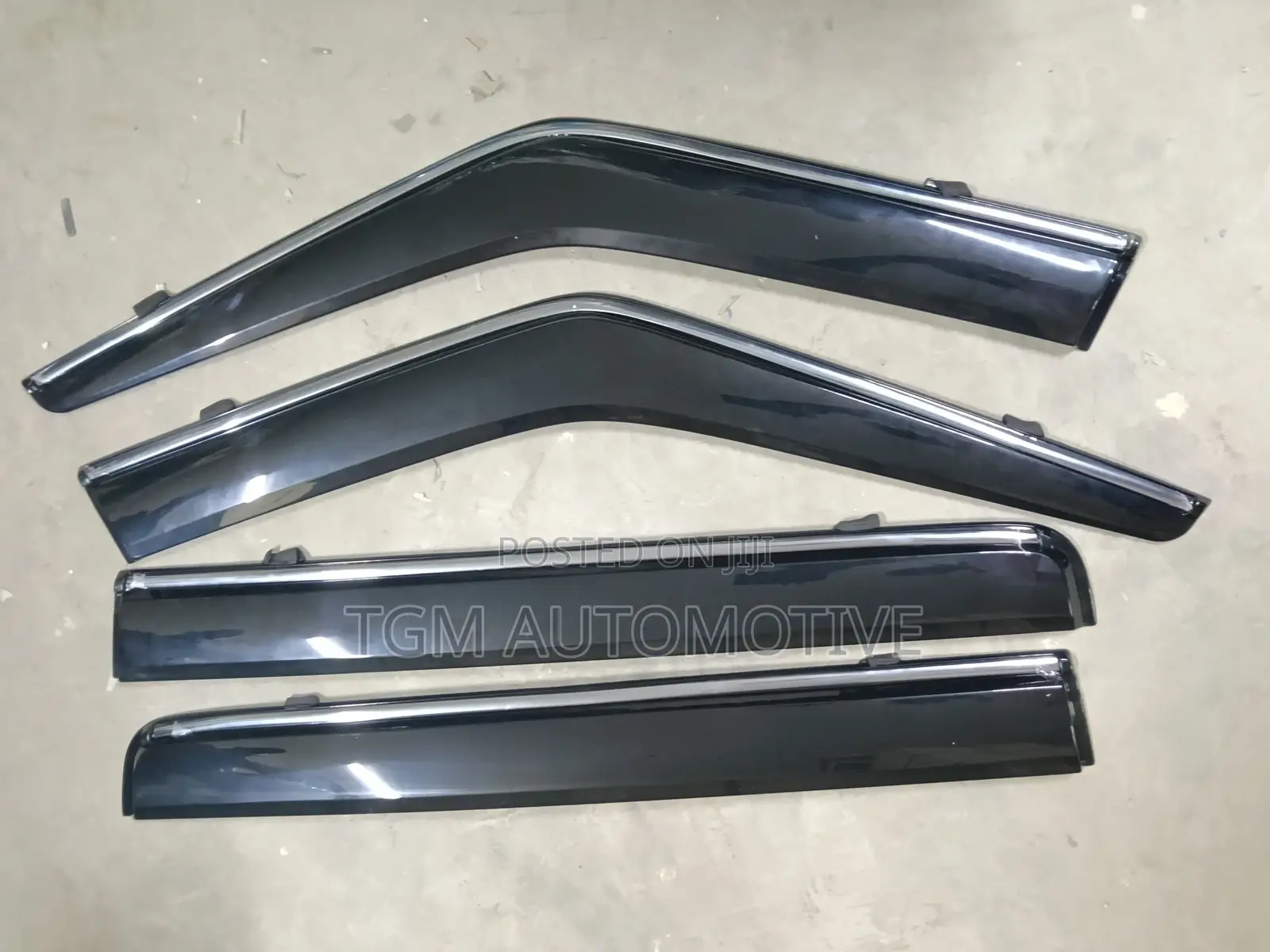 Land Rover Discovery 4 Windbreakers/ Window Visors