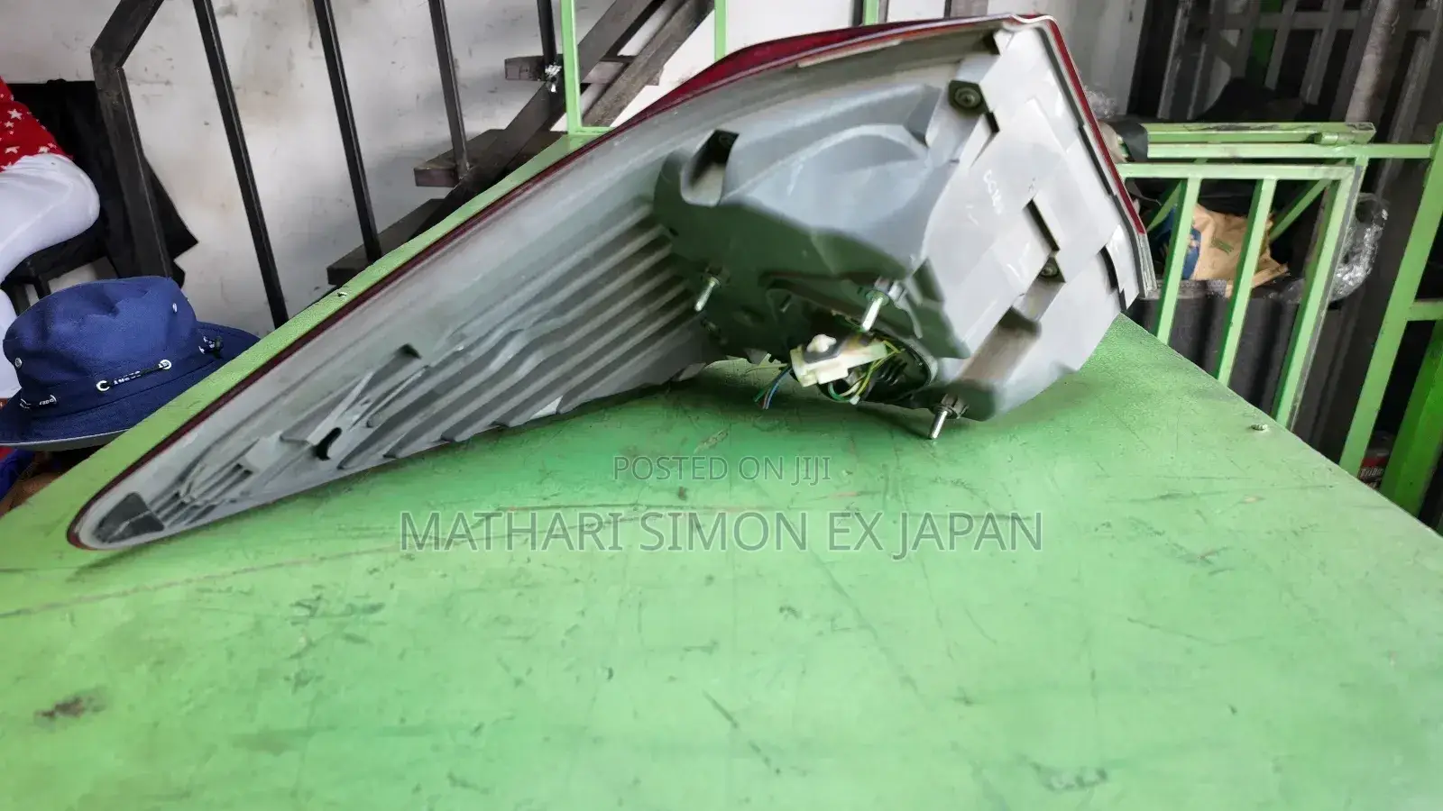Toyota Crown Athlete Grs210 Right Tail Light 2013–2018 Ex Japan