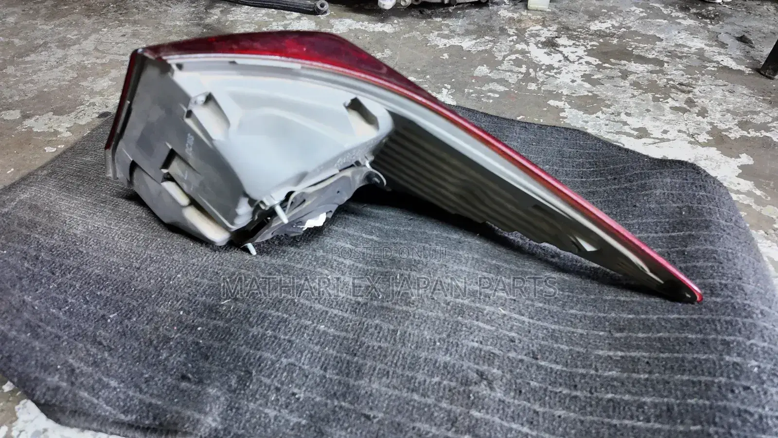 Crown Taillight, Grs210 Rear Left, Crown Athlete