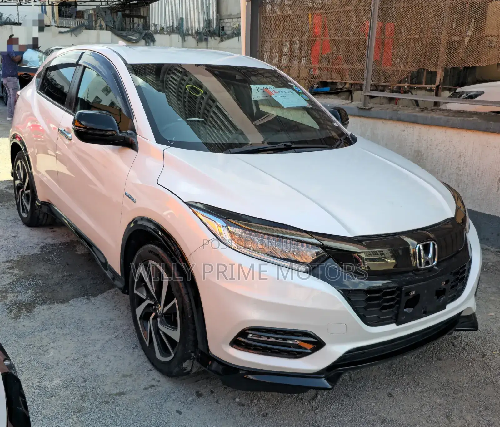 Honda Vezel 1.5 Hybrid 2WD 2019 White