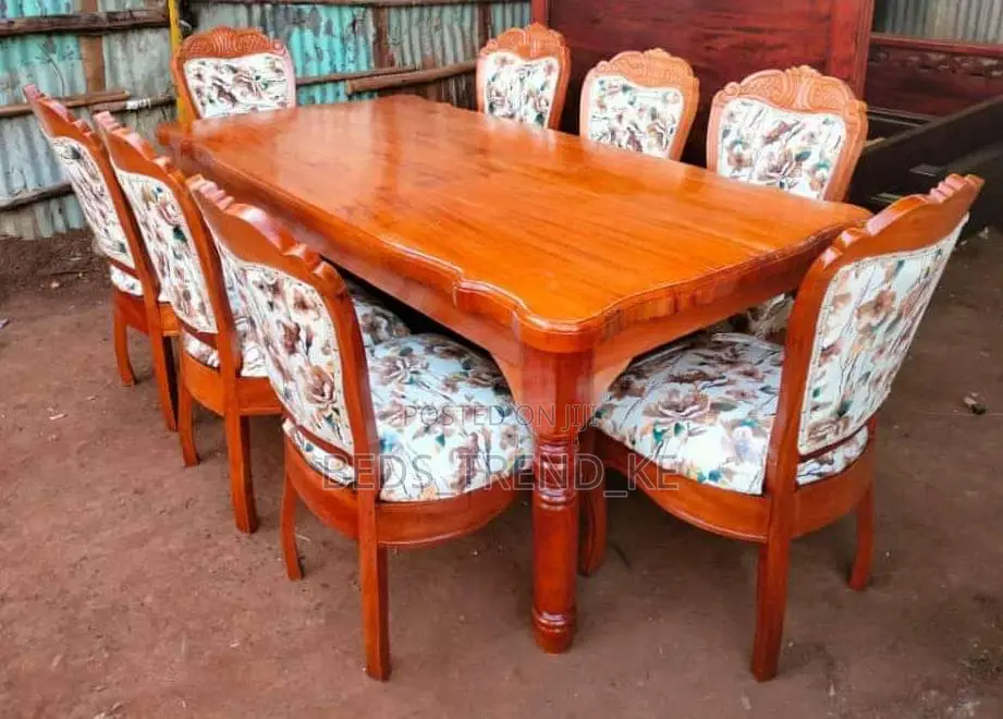 Casual 6 Seater Royal Dining Set