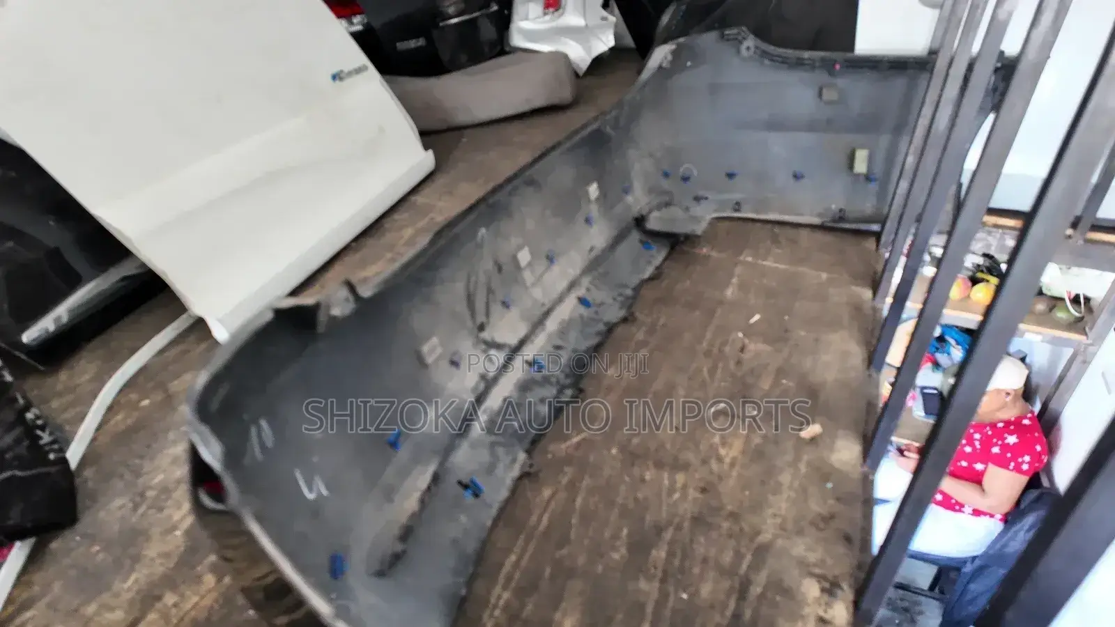 Toyota Crown Athlete 2013–2018 Back Bumper Original Ex-Japan
