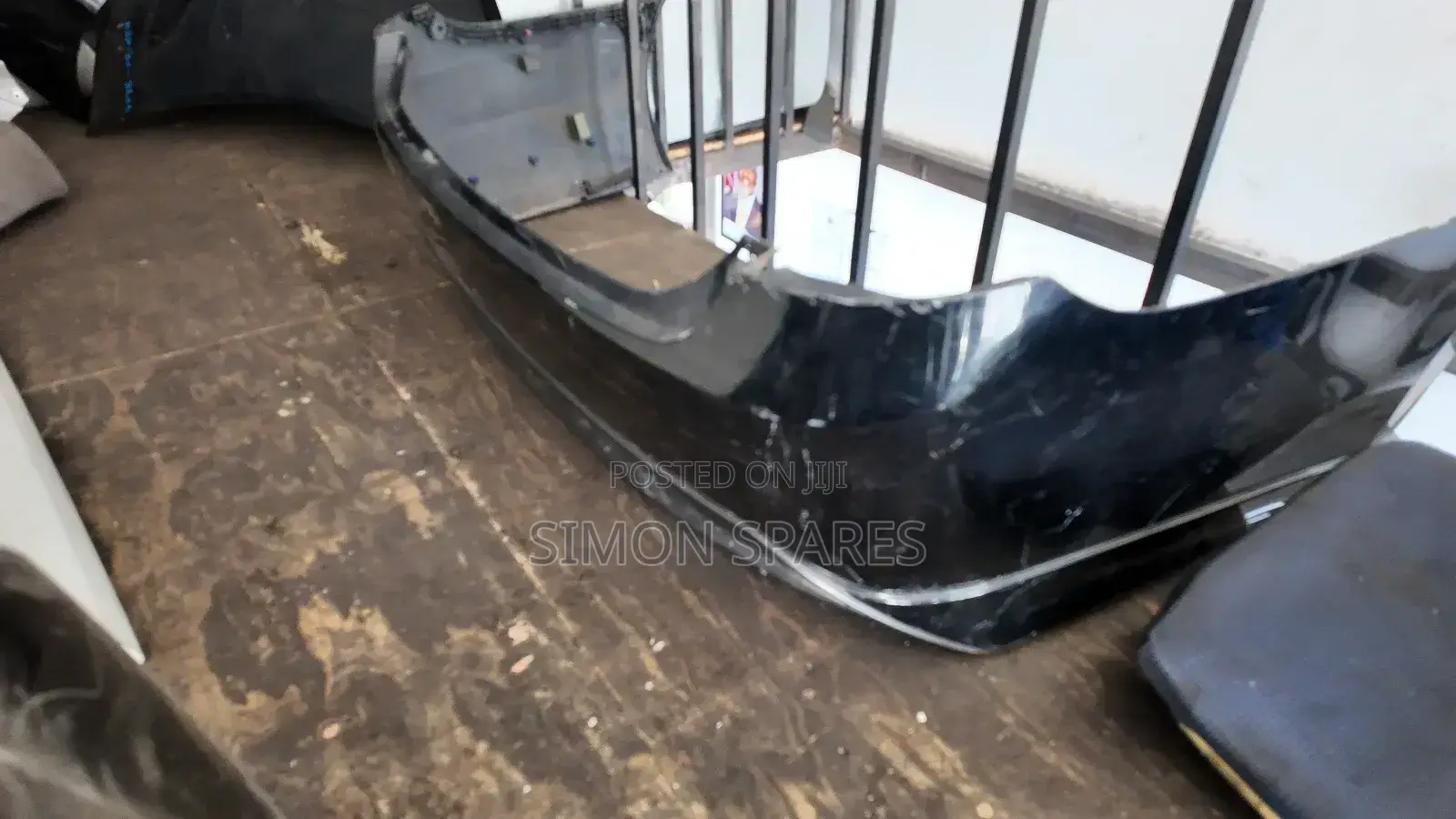 Toyota Crown Athlete 2013–2018 Back Bumper Original Ex-Japan