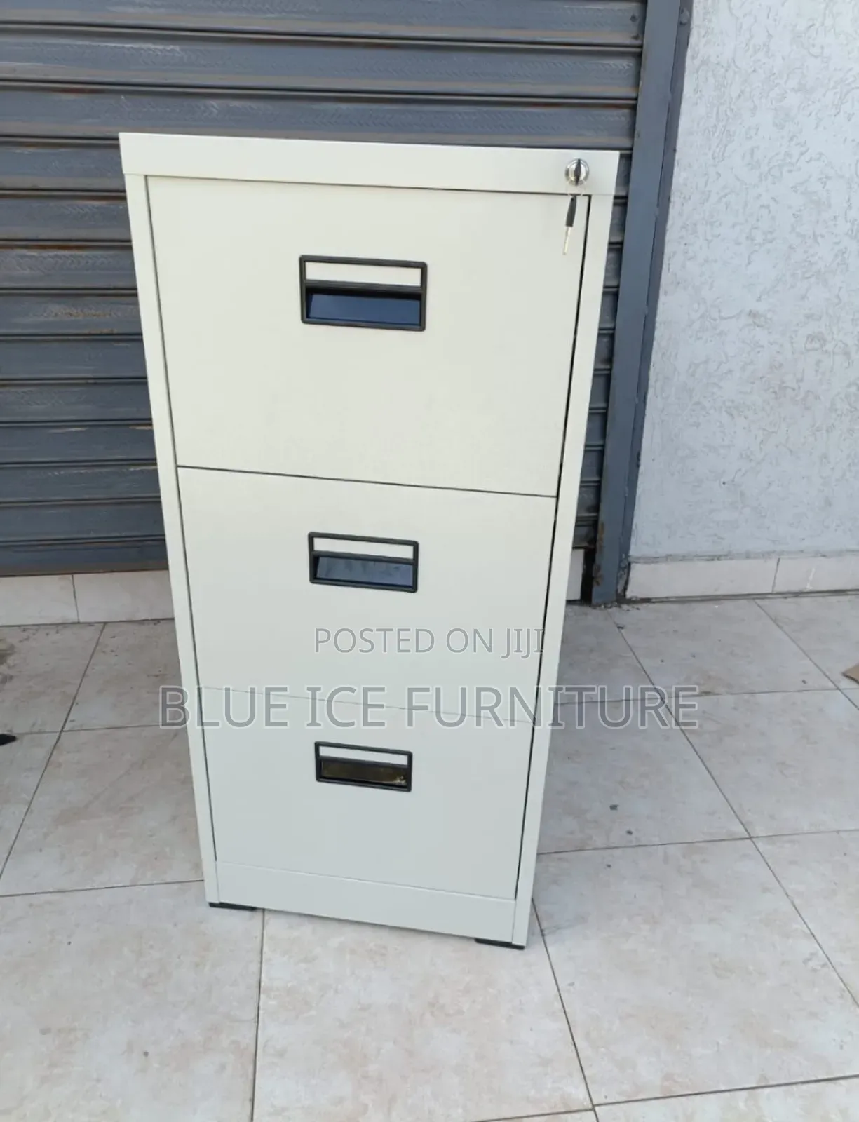 Metallic 3 Drawer Cabinet