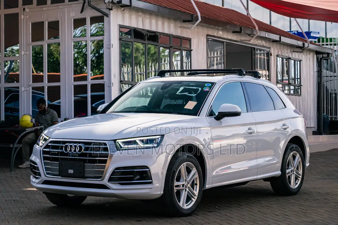Audi Q5 45 Premium AWD quattro 2020 White
