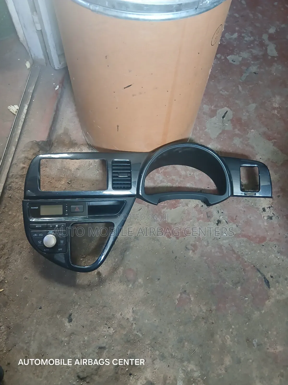 Toyota Wish 2002-2010 Ac Control and Dashboard Console