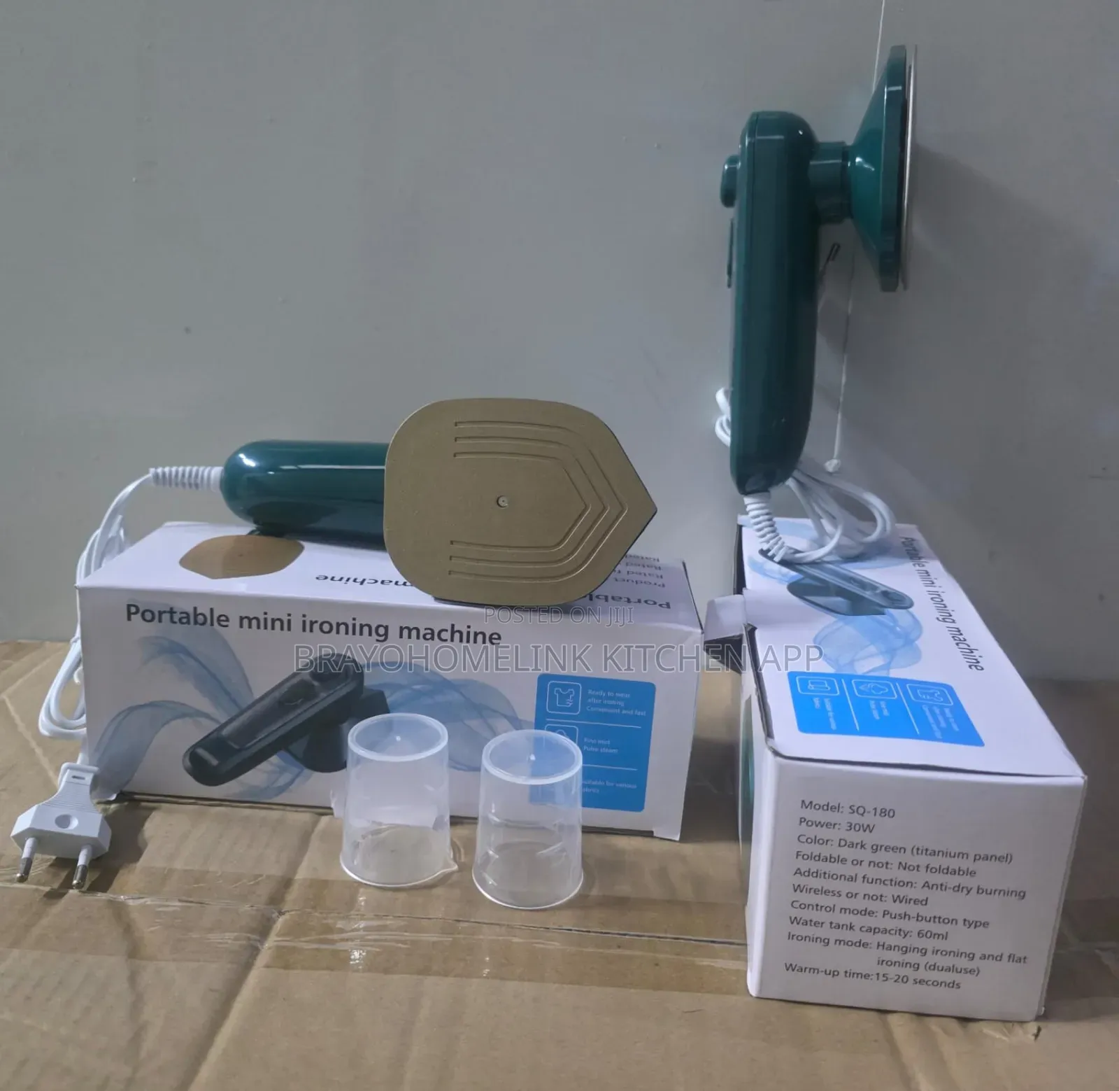 *Electric Handheld Steam Iron