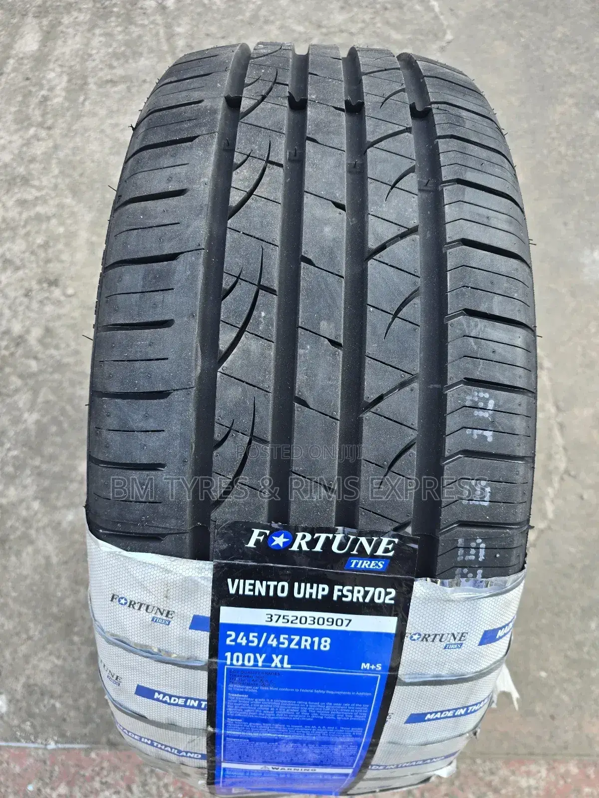 245 /45 R18 Fortune Tyres (Thailand) FSR 702.