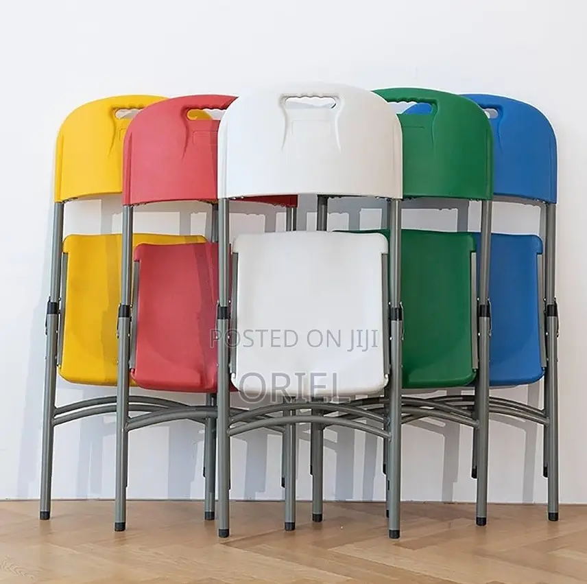 Plastic Chairs; Vita Long-Lasting Stackable Plastic Café Chair