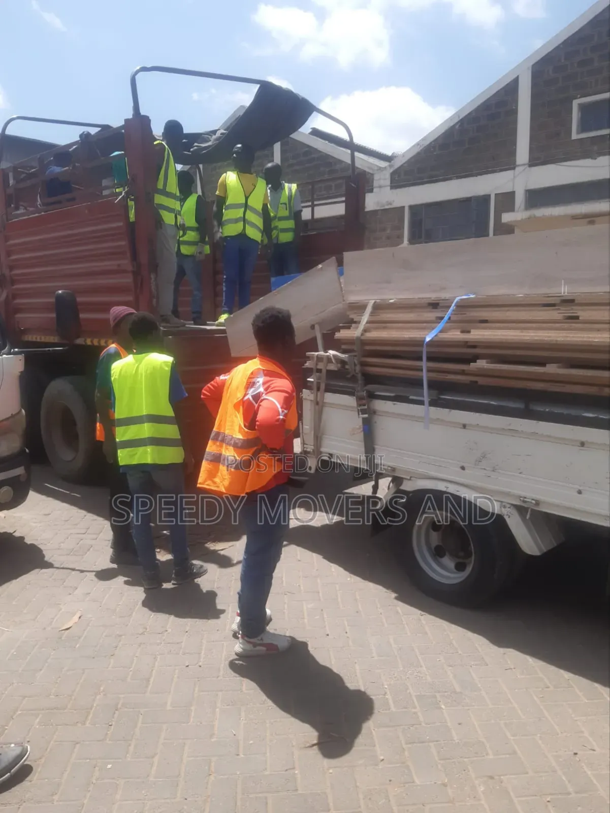 Logistics Trailers for Delivery Are Available From County to County