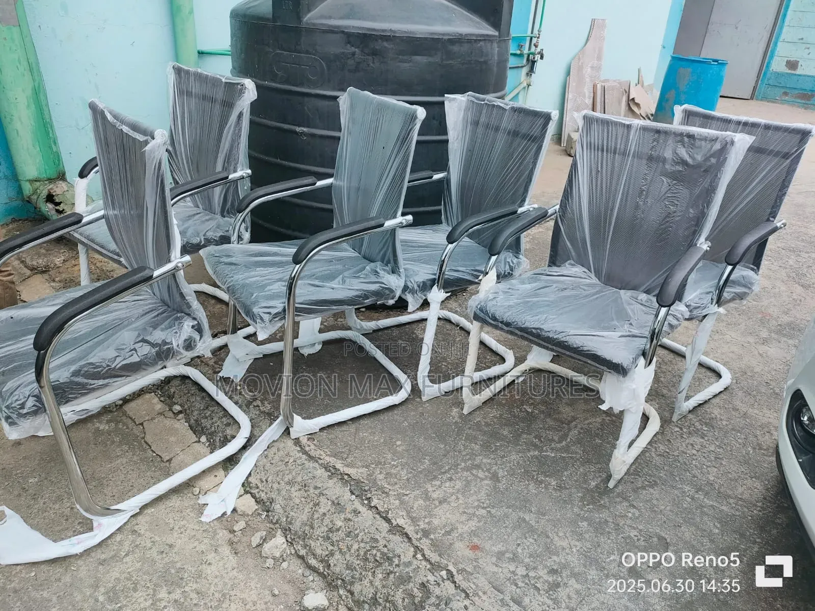 Breathable Waiting Chair
