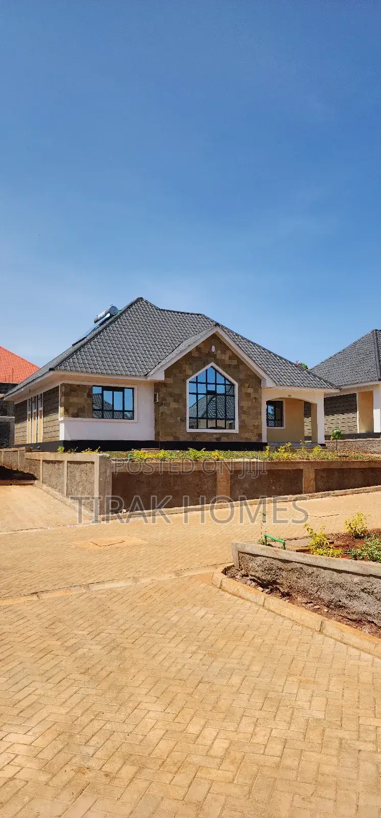 3bdrm Bungalow in W.Ridge, Kenyatta Road / Theta for rent