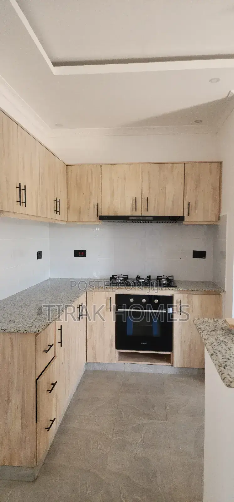 3bdrm Bungalow in W.Ridge, Kenyatta Road / Theta for rent