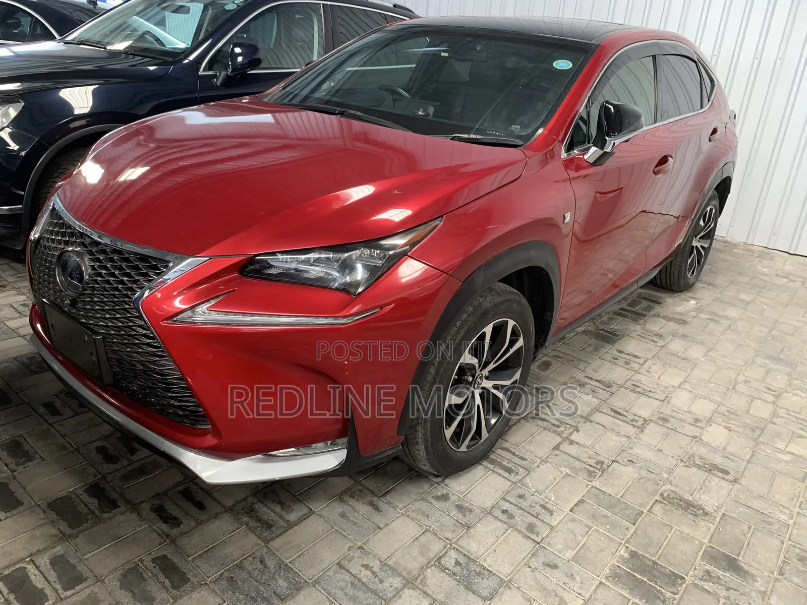 Lexus NX 300h Base 4x4 (2.5L 4cyl 2A) 2018 Red