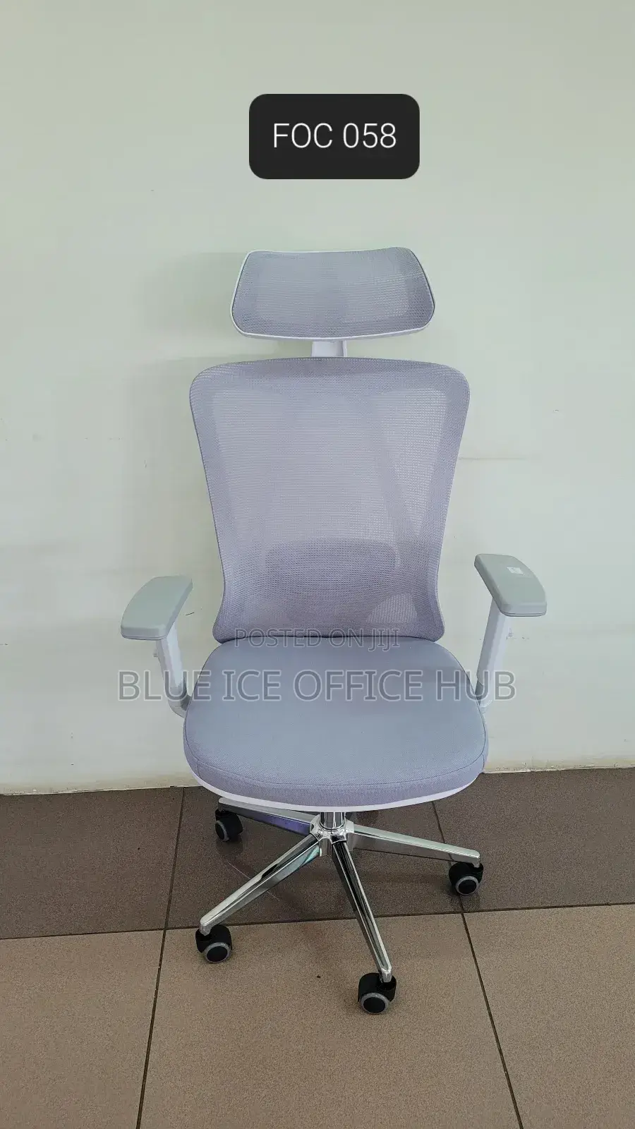 Adjustable Headrest Office Chair